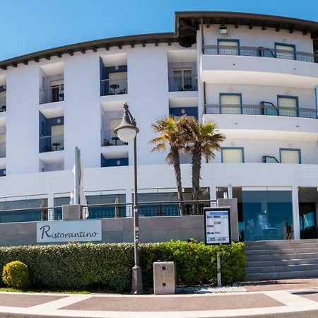 Hotel Nettuno Caorle Exterior photo