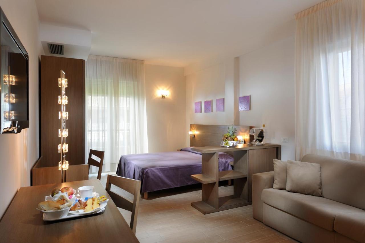 Hotel Nettuno Caorle Exterior photo