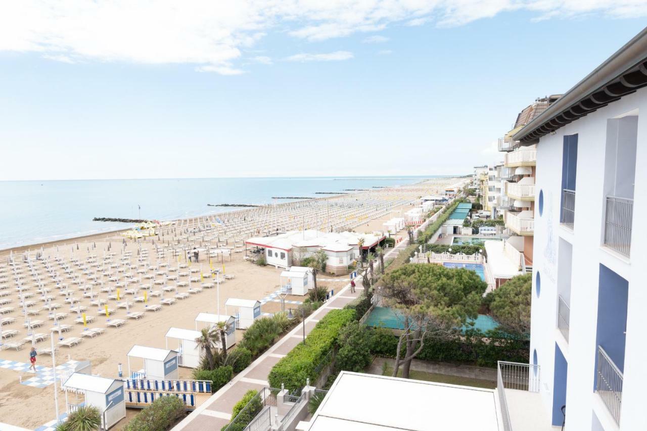 Hotel Nettuno Caorle Exterior photo