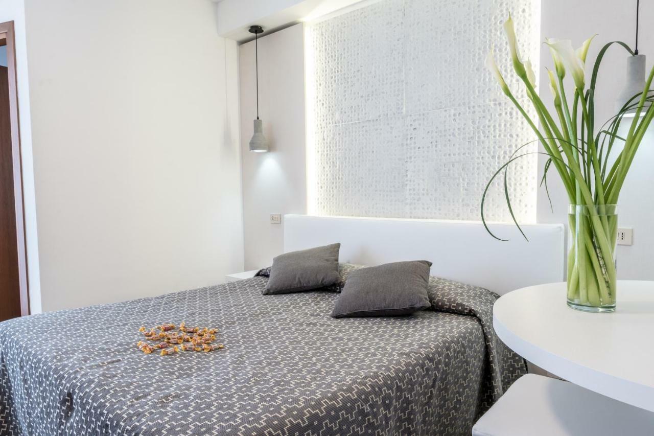 Hotel Nettuno Caorle Exterior photo